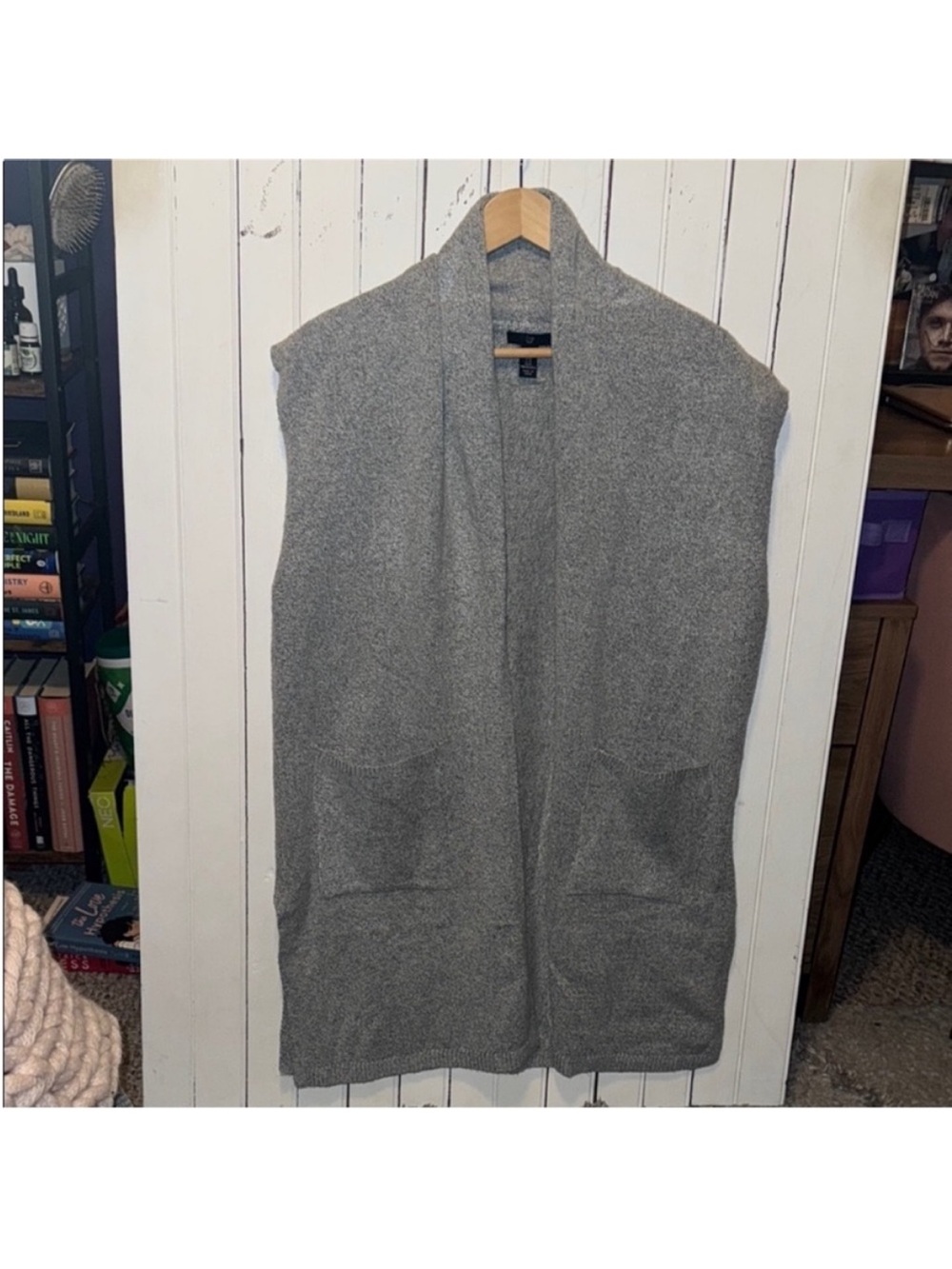 GAP Sweater Vest Cardigan Grey Size M